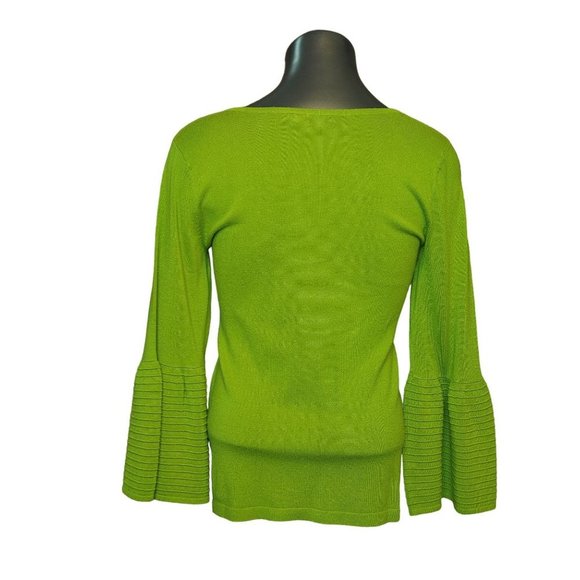 New York & Company 7th Avenue Design Studio Ruffled Cuff Green Top Size S - Picture 2 of 4